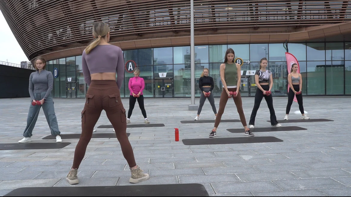 Тренировка под открытым небом с World Class